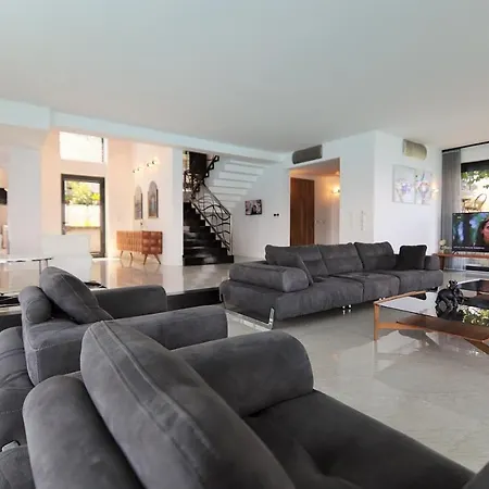 Villa Casablanca *
